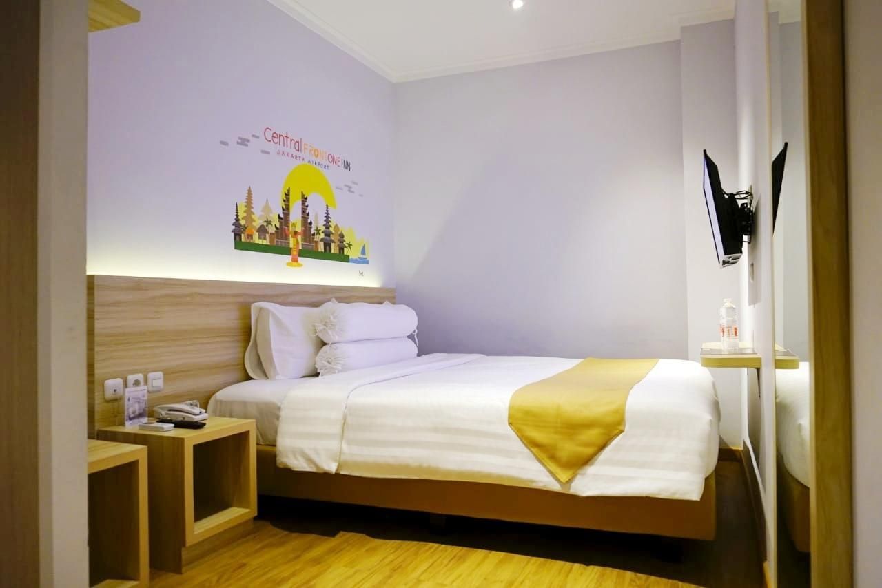 undefined Central Front One Inn Jakarta Airport 10