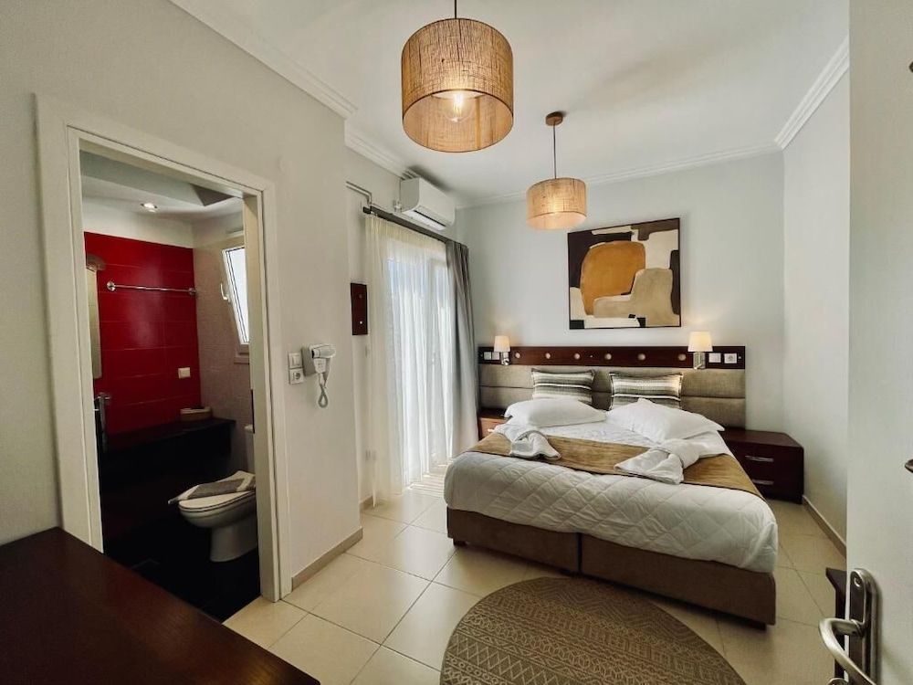 Semiramis Guesthouse Standard Double room 8