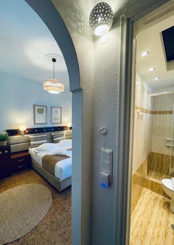 Semiramis Guesthouse Standard Double room 26