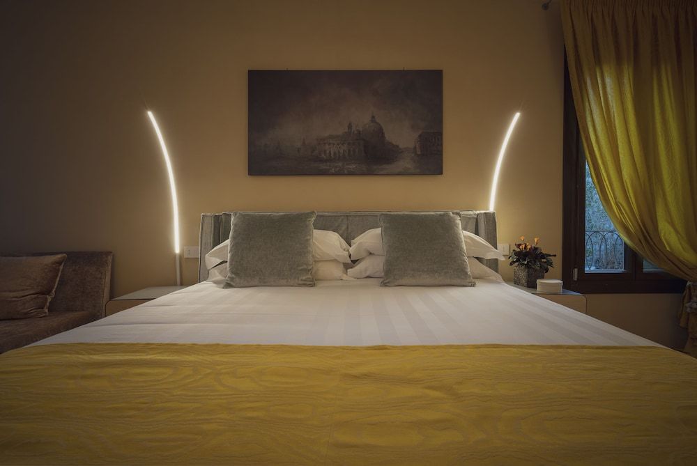 Cinqueteste Luxury Home Venice Deluxe Double Room
