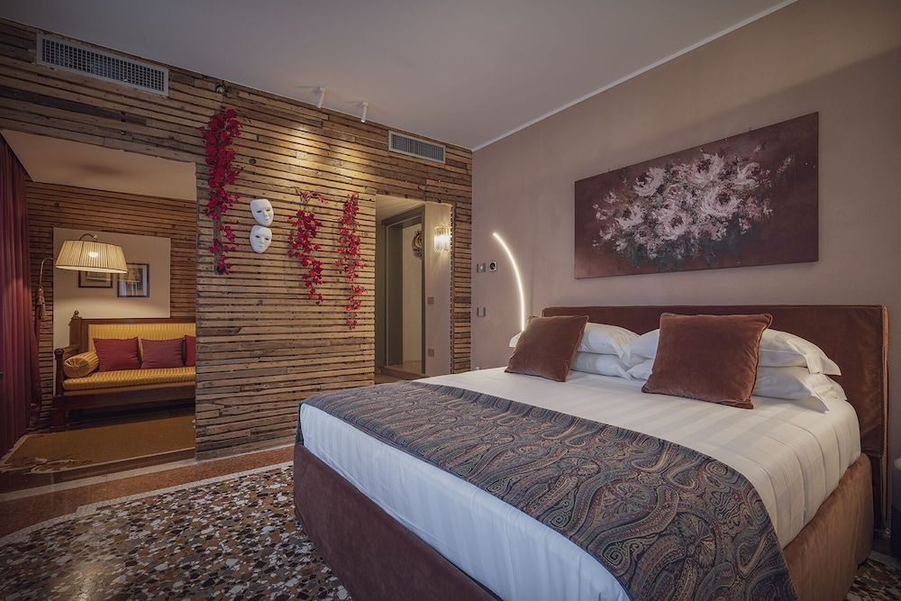 Cinqueteste Luxury Home Venice Junior Double Room 2