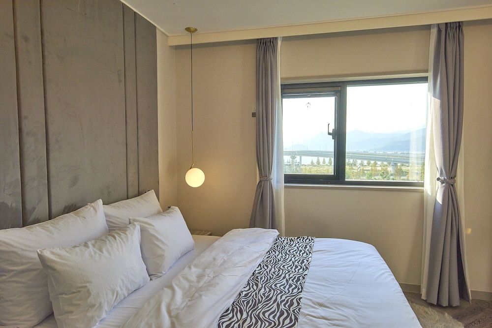 Den Basta Hotel Standard Double Room 4