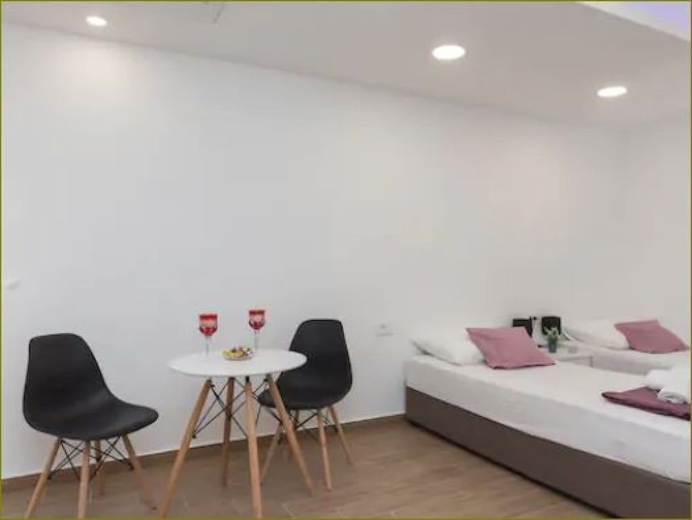 undefined Apartments Dub