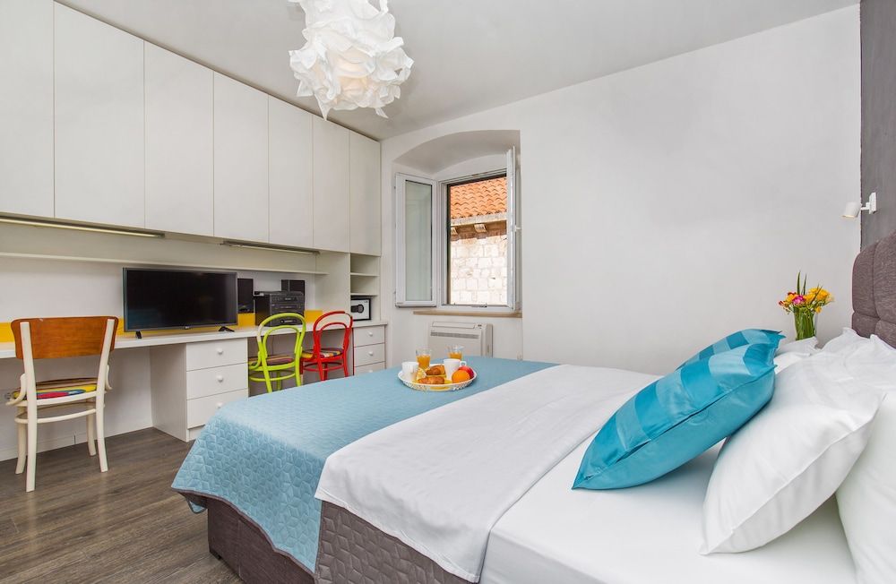 Apartment & Room Joy Comfort Double Room 6