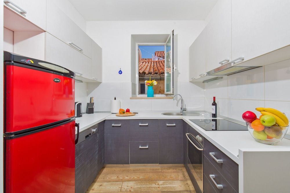 undefined Apartment & Room Joy 6