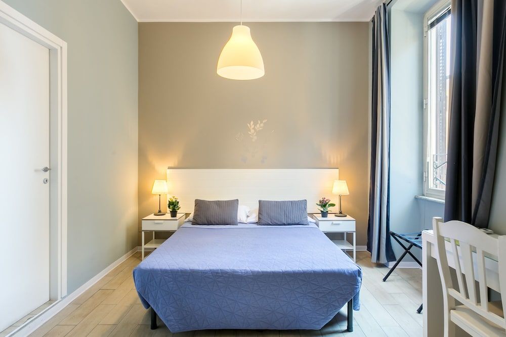 undefined AmoRoma Suite 4