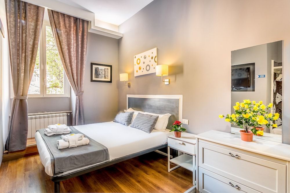 AmoRoma Suite Superior Triple Room (101) 4