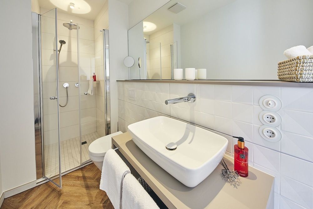 BUITERLING Hotel Deluxe Double Room 5