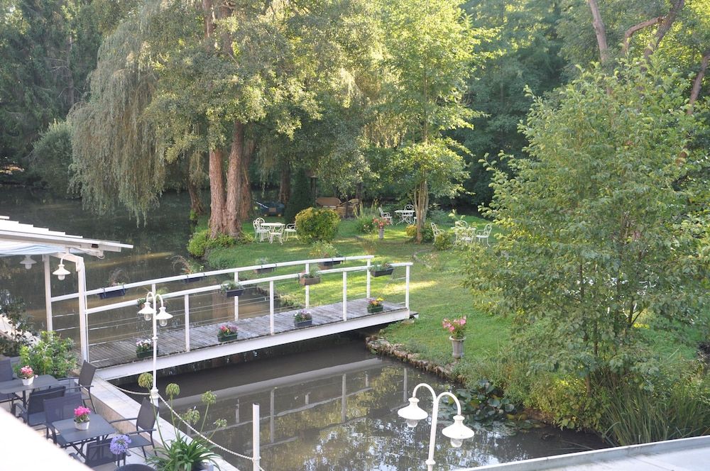 Moulin d'Orgeval Comfort Room 9