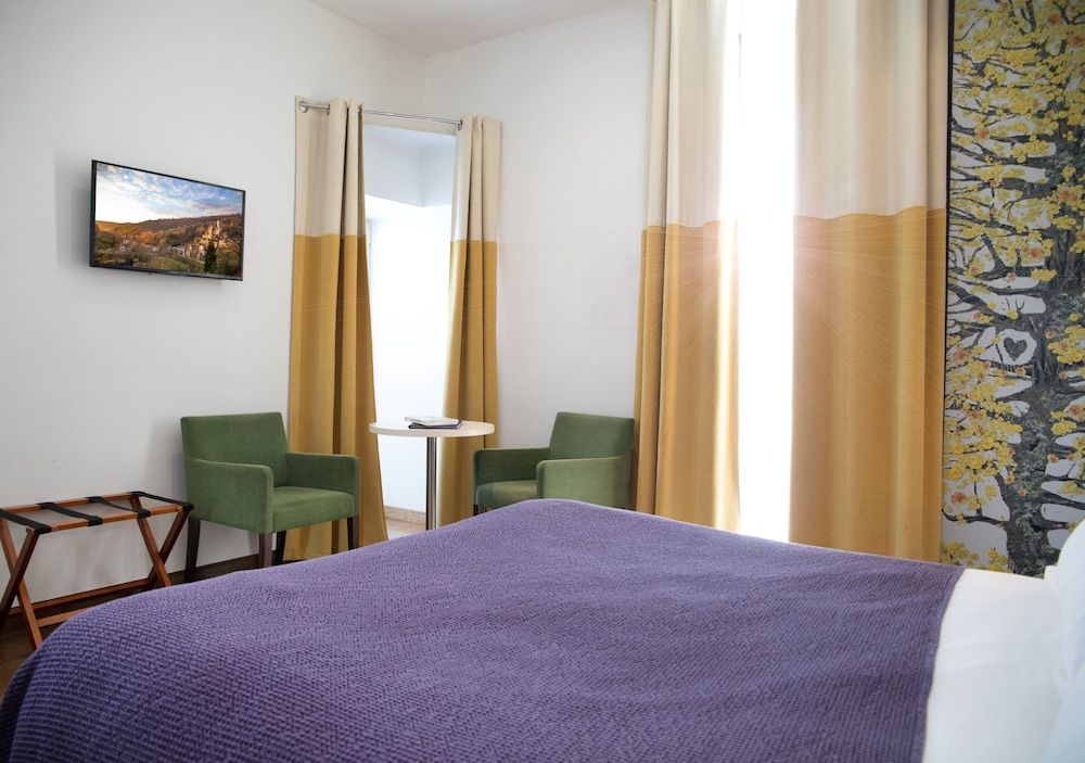 La Ferme de Bourran Classic Double Room 13