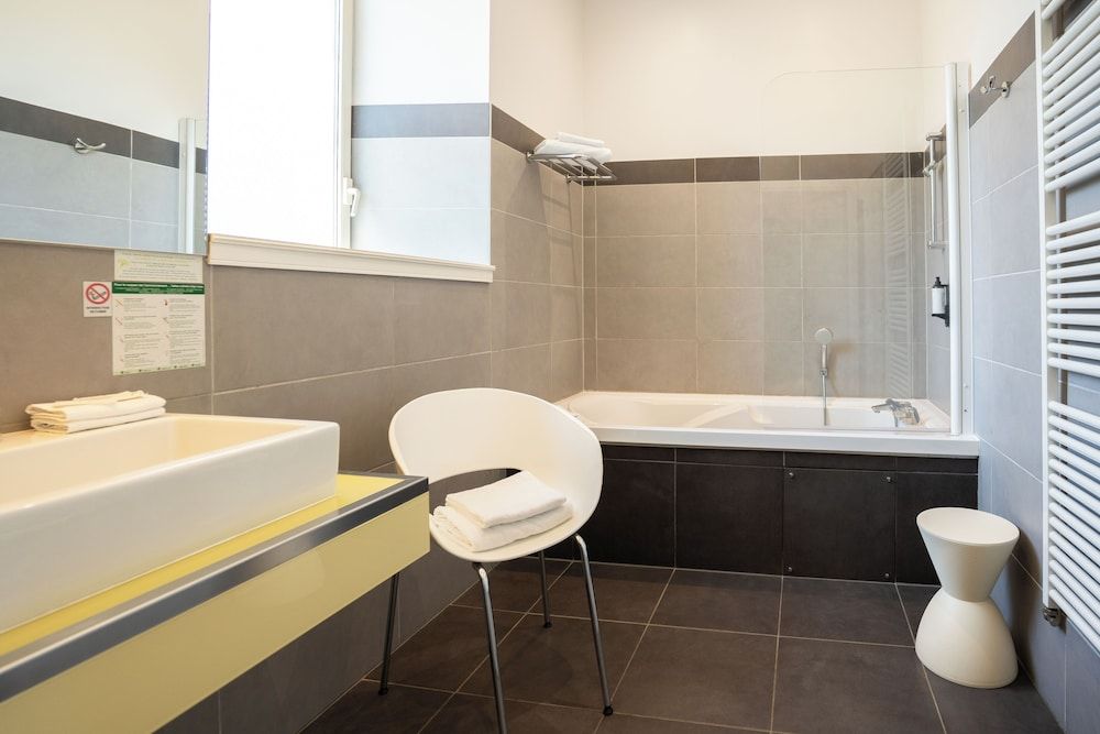 La Ferme de Bourran Classic Double Room 10