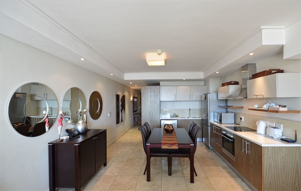 Canal Quays Luxury Apartments Standard Room, 1 Bedroom 12