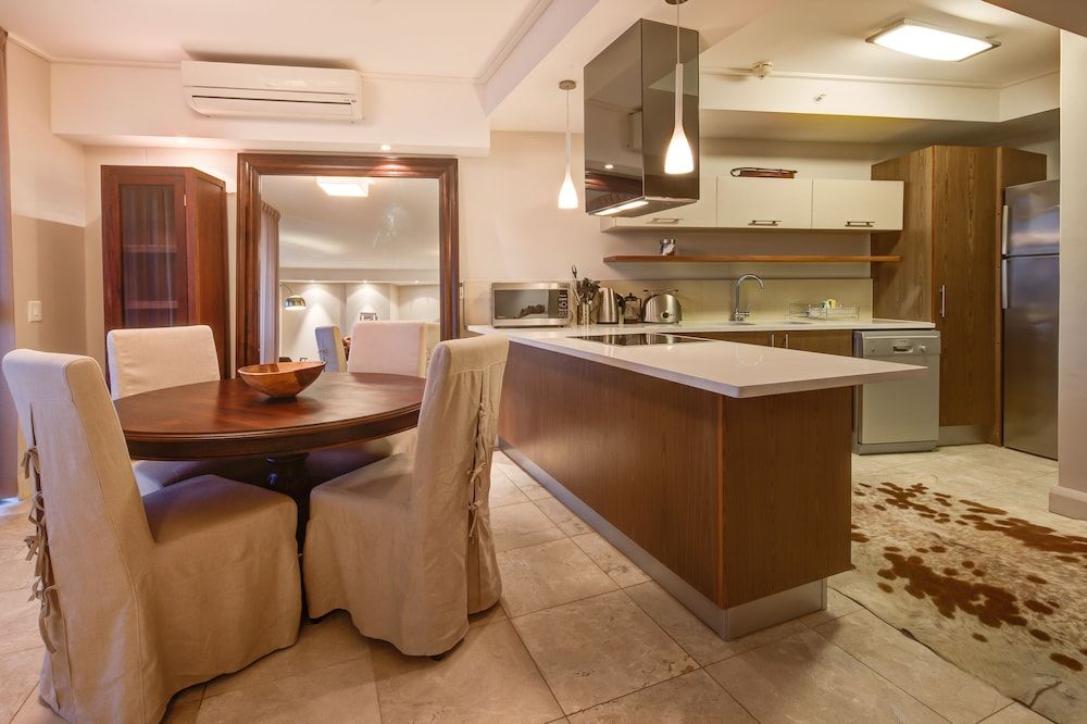 Canal Quays Luxury Apartments Executive Room, 2 Bedrooms 11