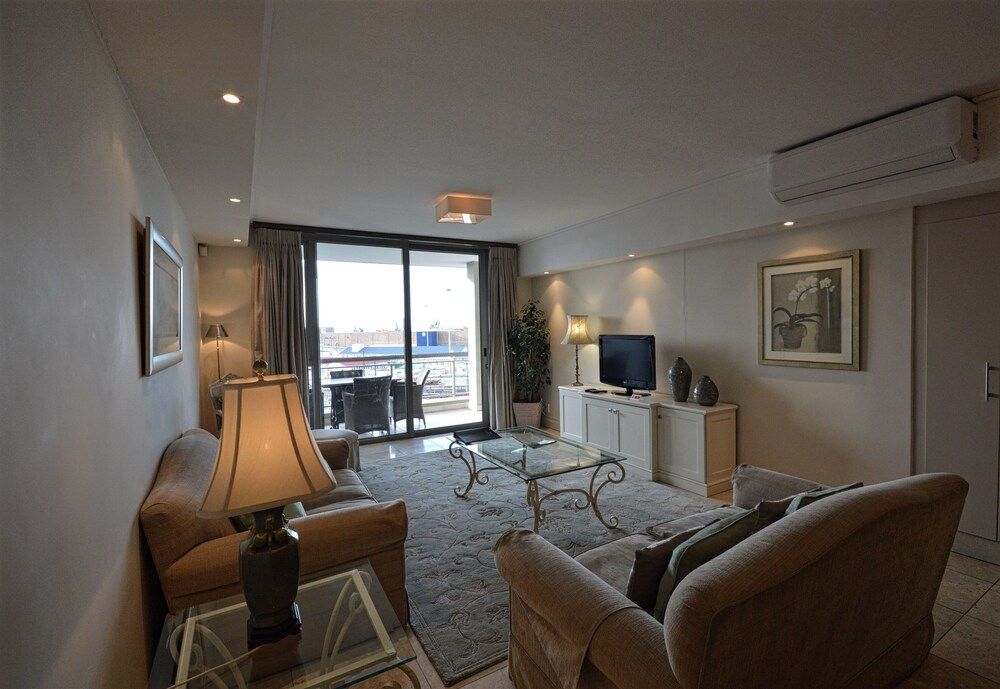 Canal Quays Luxury Apartments Standard Room, 2 Bedrooms 10