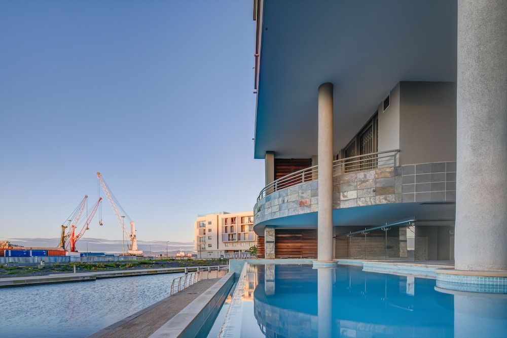 undefined Canal Quays Luxury Apartments 3