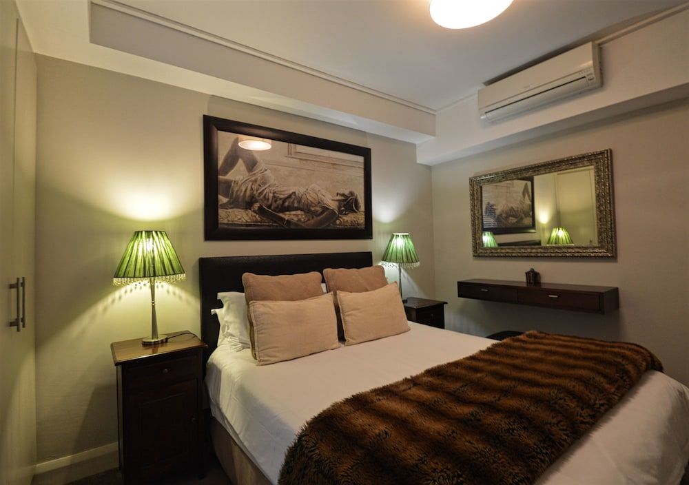 undefined Canal Quays Luxury Apartments 8