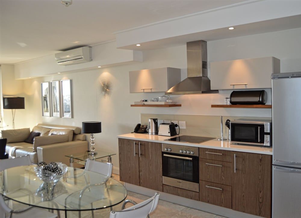 Canal Quays Luxury Apartments Standard Room, 1 Bedroom 9