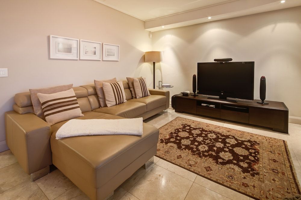 Canal Quays Luxury Apartments Executive Room, 2 Bedrooms 9