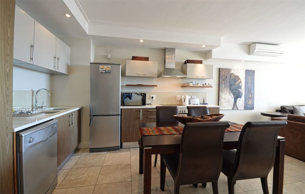 Canal Quays Luxury Apartments Standard Room, 1 Bedroom 7