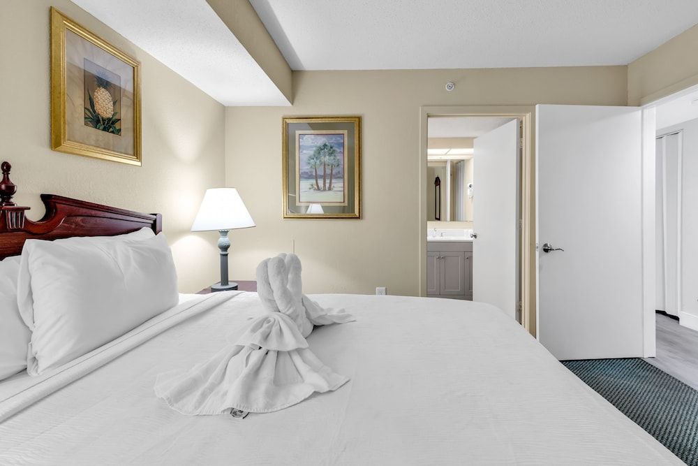 Comfort Condo, Multiple Beds, Beach View, Oceanfront