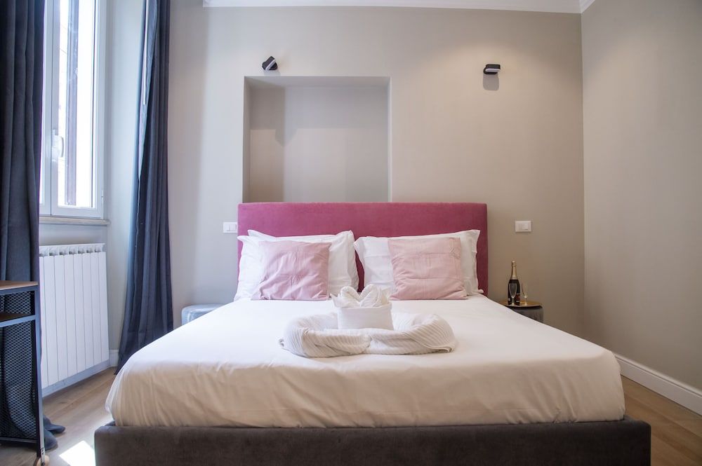 AD Suites Tritone Standard Room 4