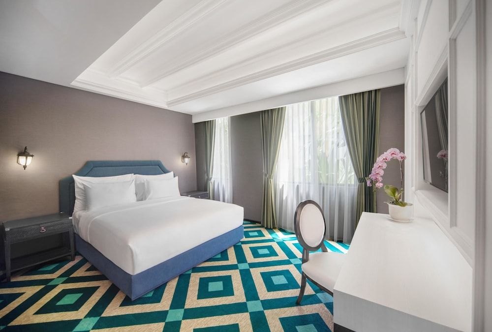 Hotel Des Indes Menteng Deluxe Room