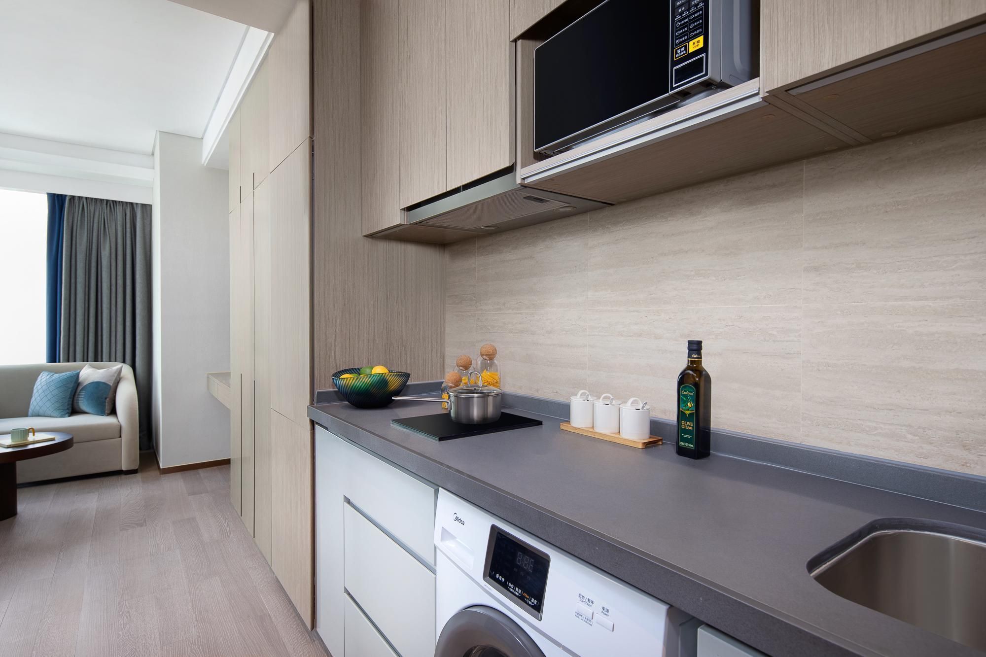 Studio Deluxe Room