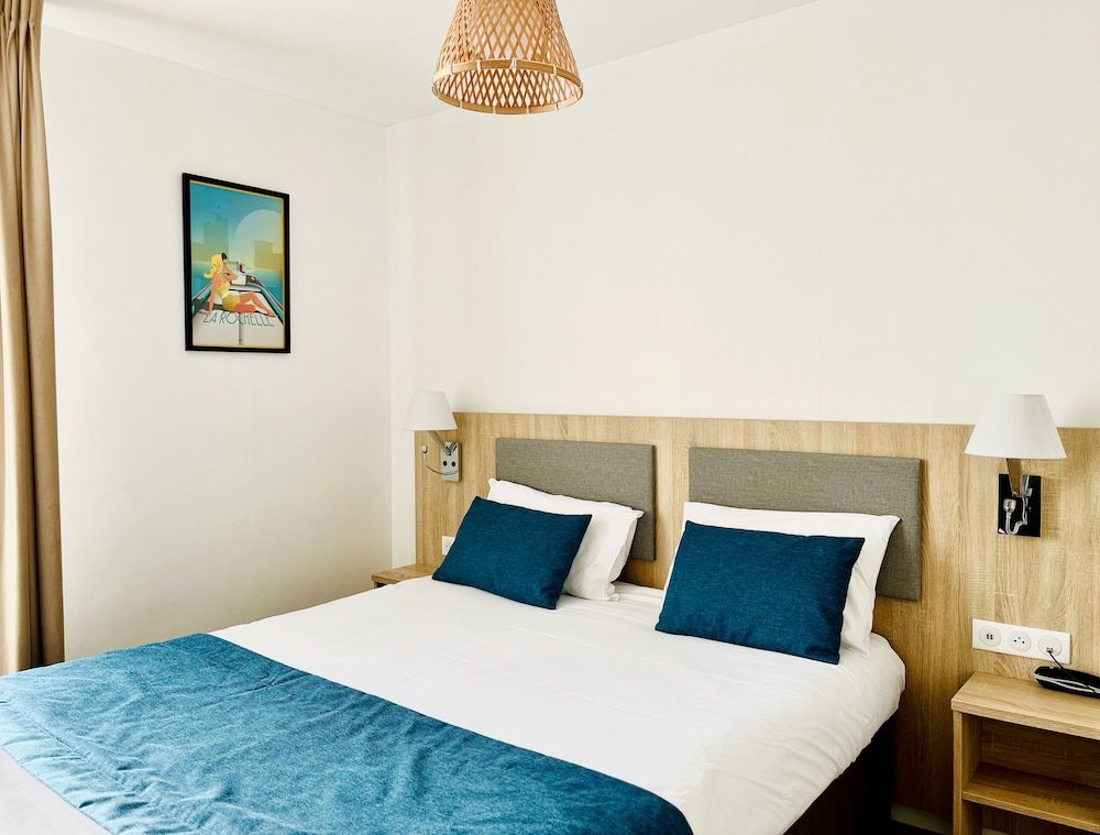 Standard Double Room, 1 Queen Bed