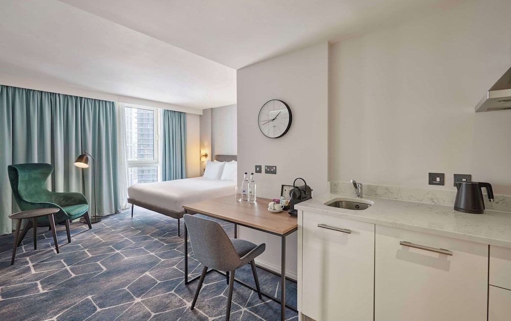 Hyatt House London Stratford Studio, 1 King Bed, Kitchenette, Park View 27