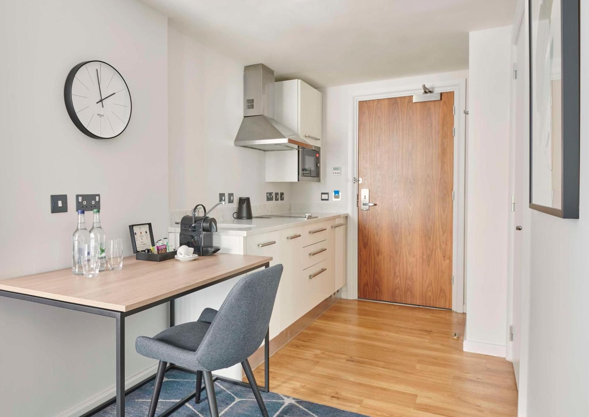 undefined Hyatt House London Stratford 7