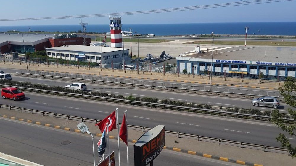 undefined Air Suite Hotel 3