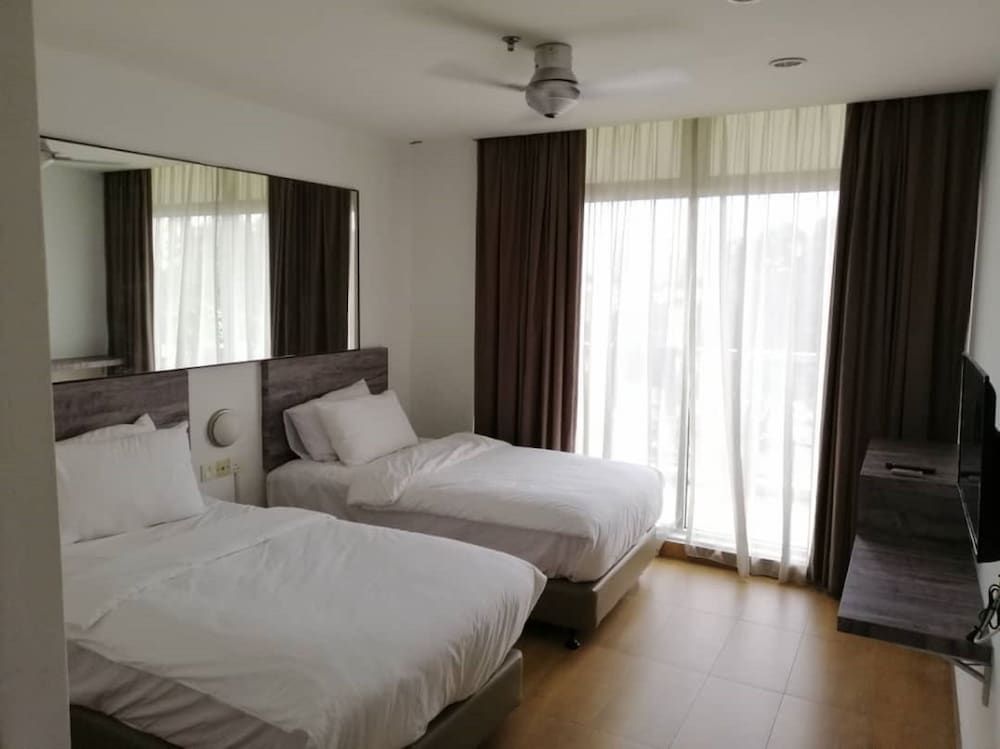 undefined Tropical Hotel at Kota Damansara PJ 3