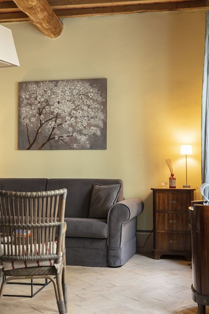 Tuscany View, Montalcino Classic Triple Room 17