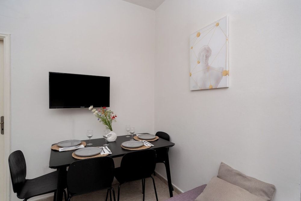 A & D Apartments Apartment, 2 Bedrooms (1) 11