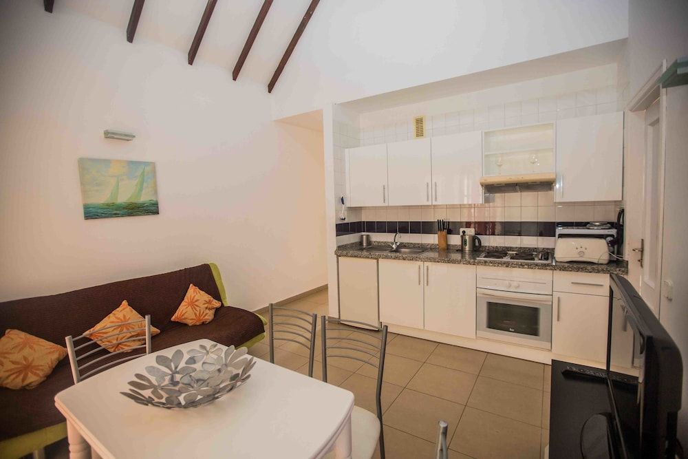 Yucca Park Aparthotel Comfort Apartment, 1 Bedroom, Balcony 9