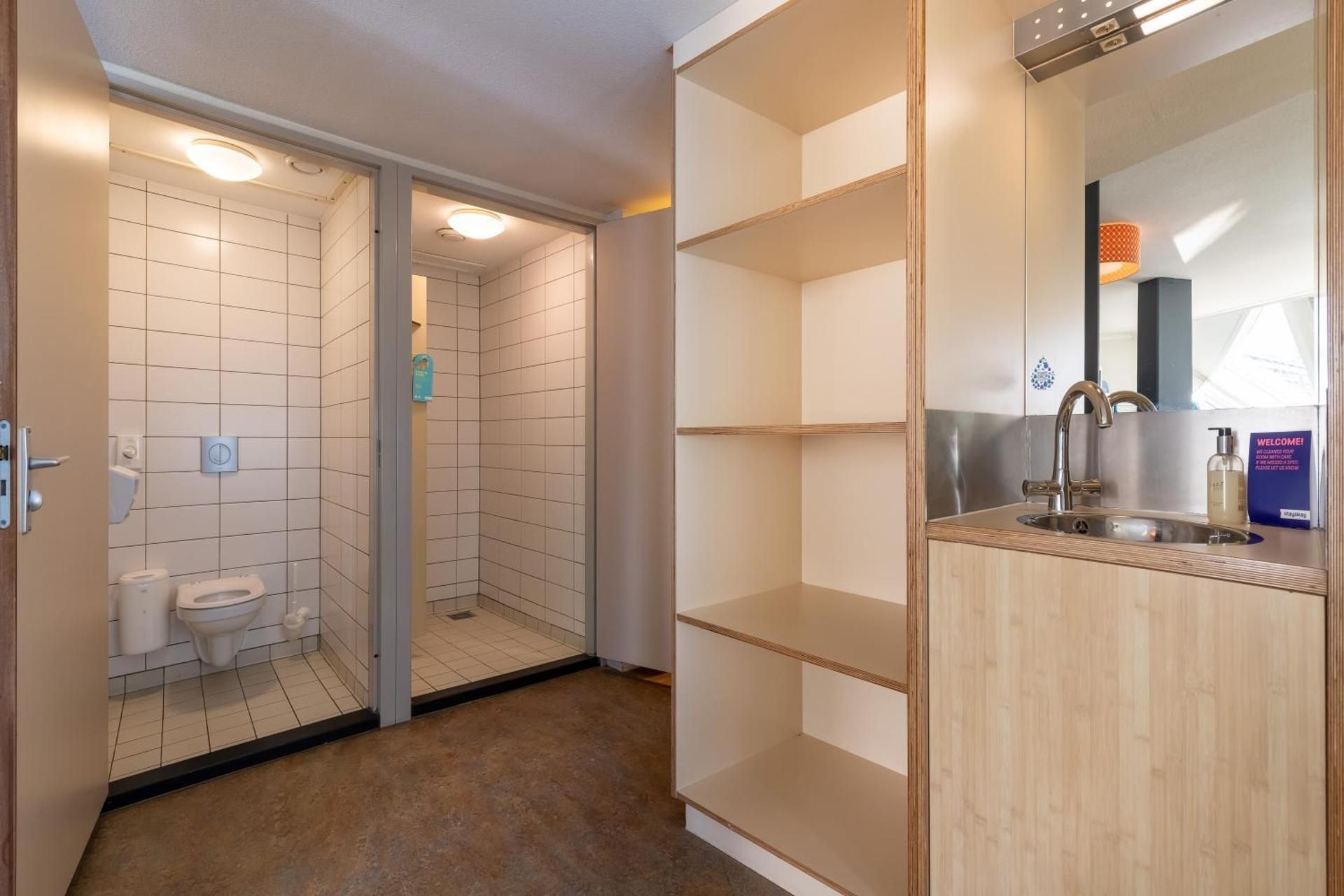 Stayokay Hostel Rotterdam Bed in 4-bed Mixed Dorm with Shower 3