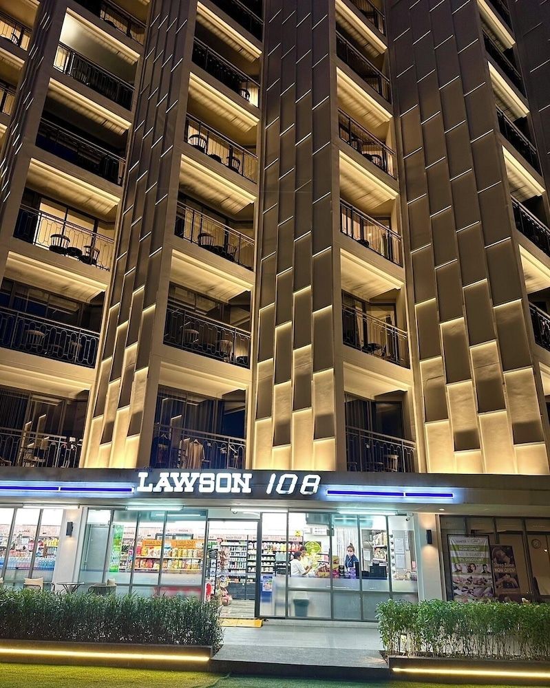 undefined The Quarter Chaophraya by UHG 10