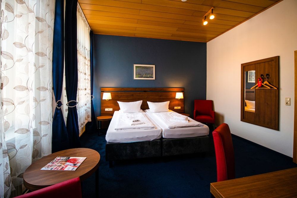 Hotel Fränkischer Hof Double Room 2