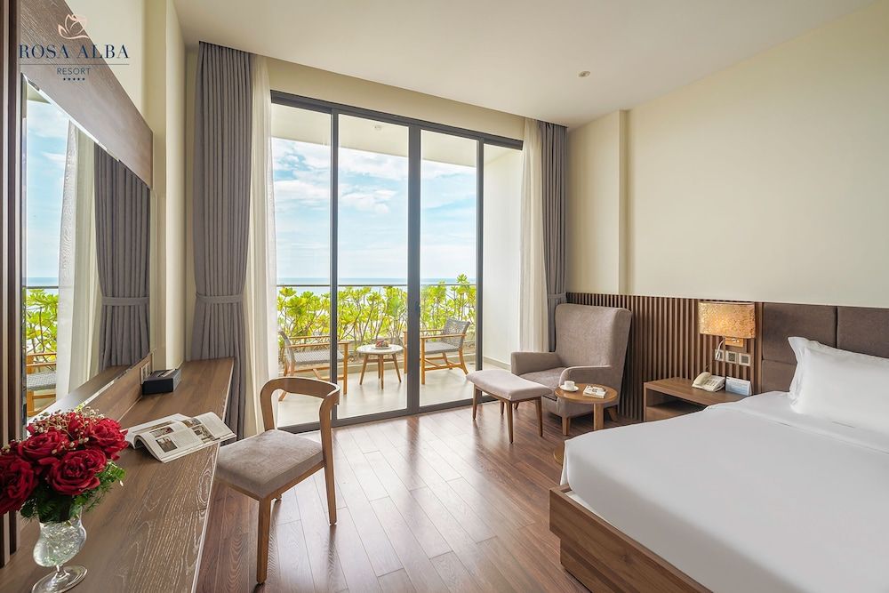 Rosa Alba Resort & Villas Tuy Hoa Premium Deluxe Twin Ocean View 4