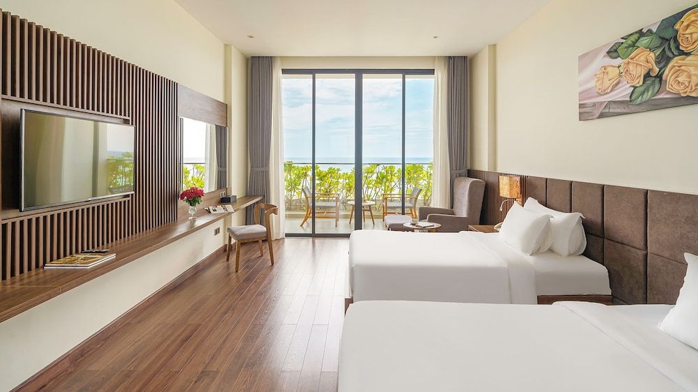 Rosa Alba Resort & Villas Tuy Hoa Premium Deluxe Twin Ocean View 5