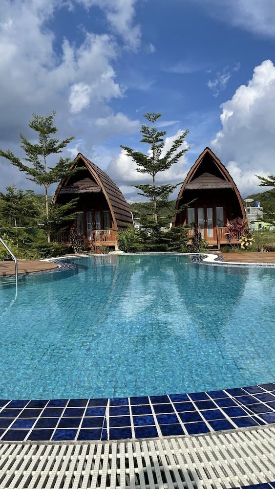 undefined Raffles Inn Labuan Bajo 3