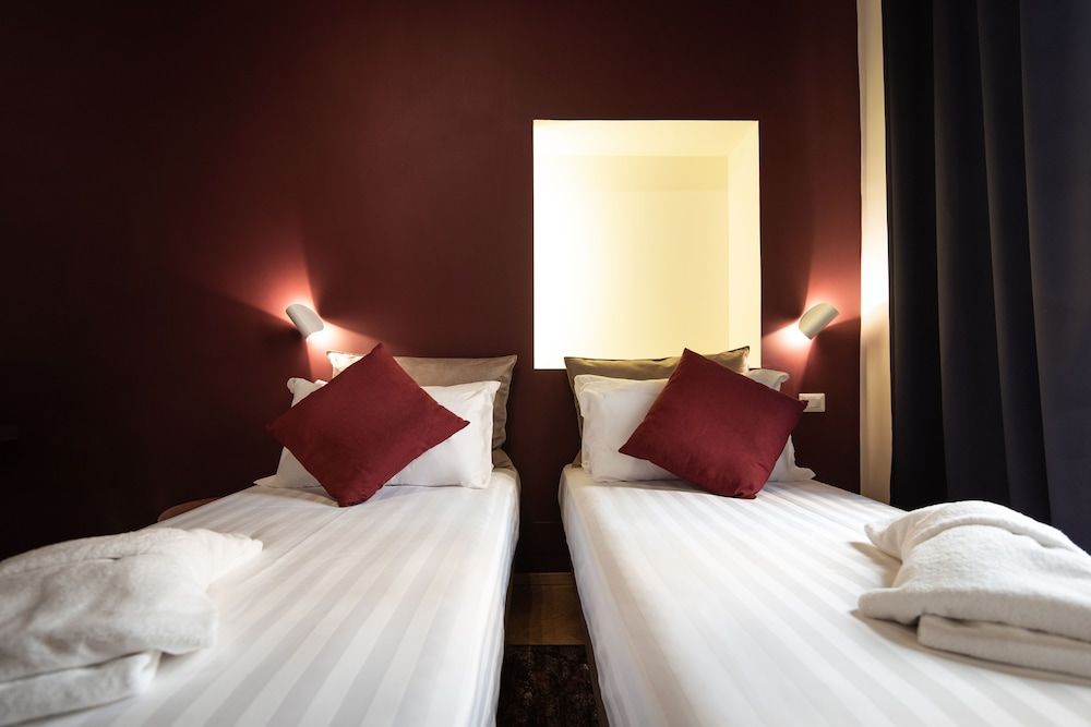 DoubleOrTwin Room