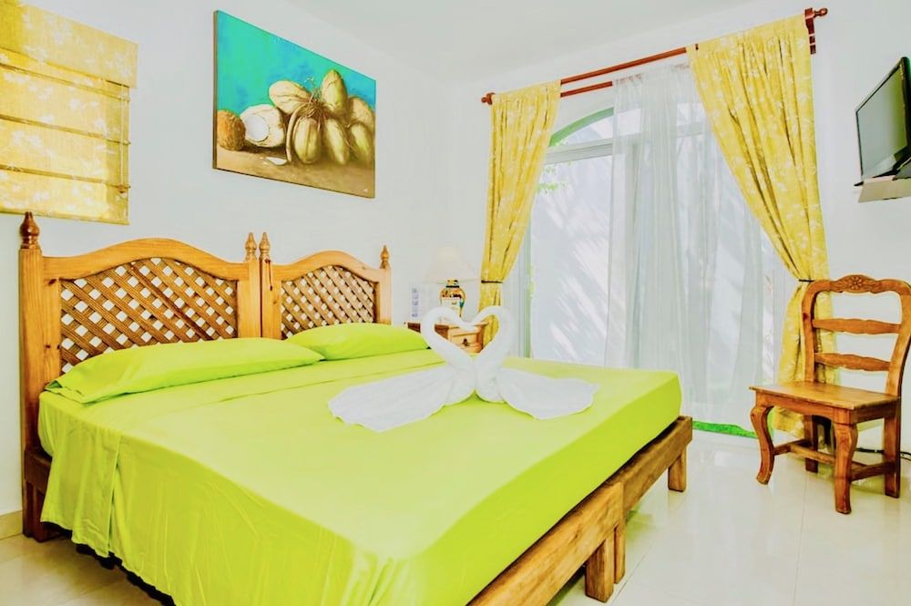 Dolce Vita Caribe B&B Superior Room, 1 Bedroom, Private Bathroom, Garden View (E7)