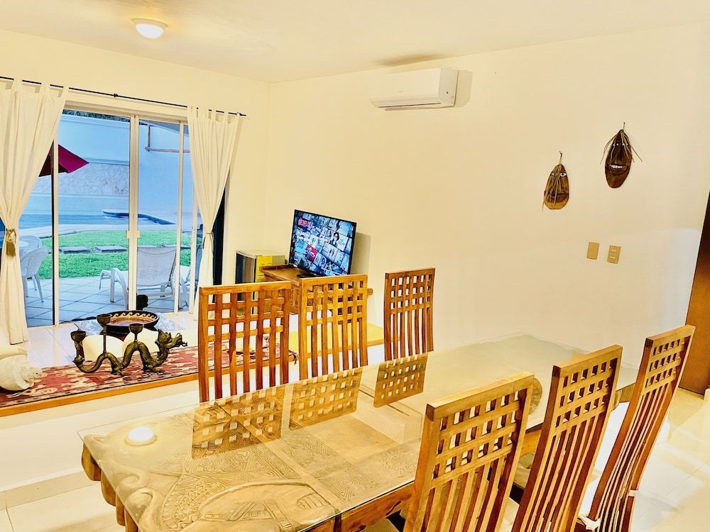Economy Double Room, 1 Double Bed, Private Bathroom, Pool View