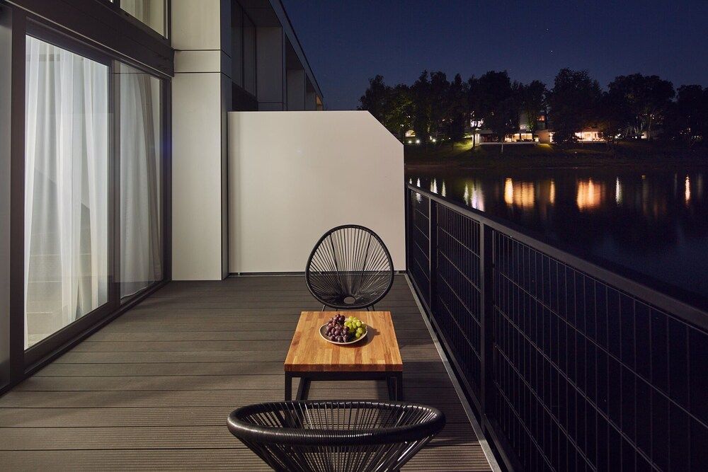 Lemon Resort Spa Deluxe Double Room, Balcony, Lake View 15