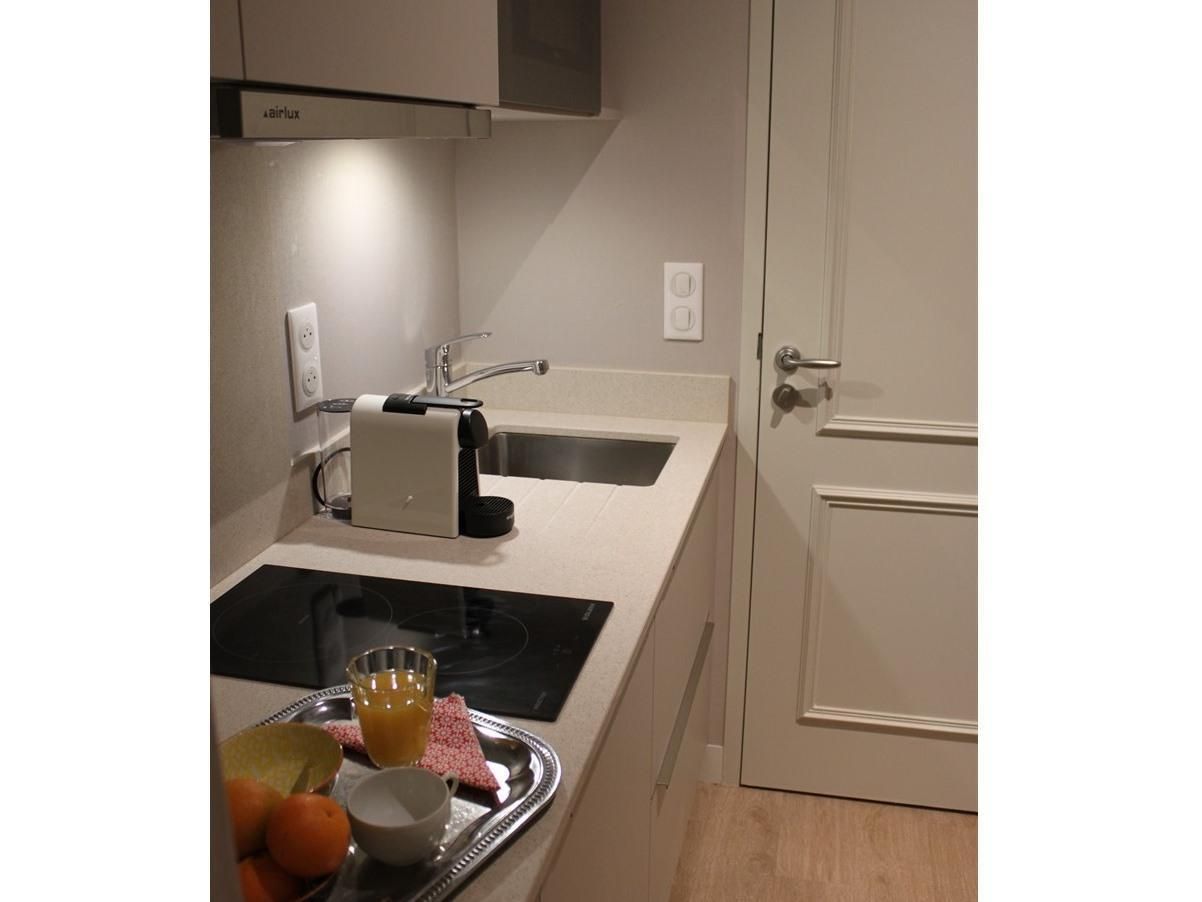 Studio-Ensuite-Street View