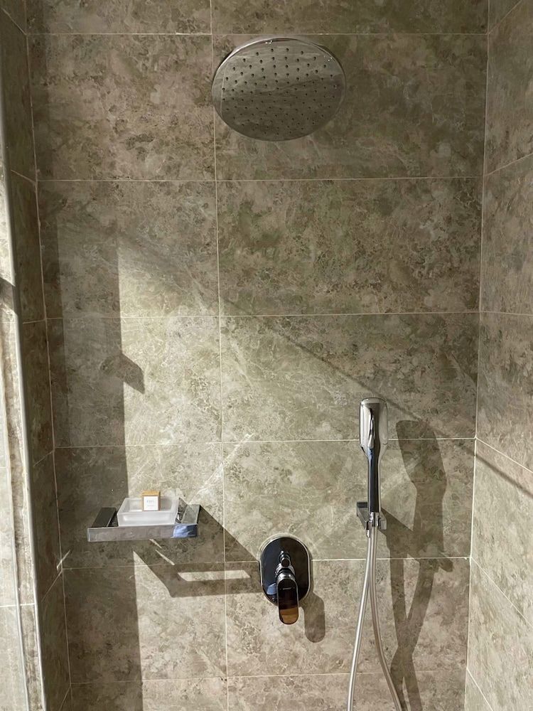 CIKA Golden Hotel and Suites Standard Room 3