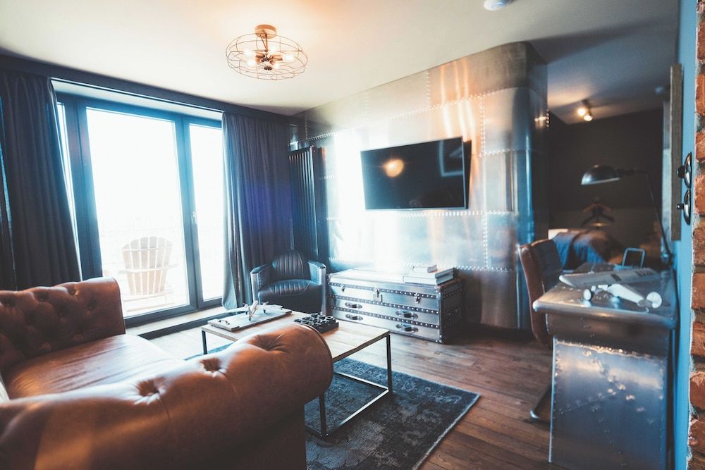 Hotel Fliegerdeich Premium Double Room 4