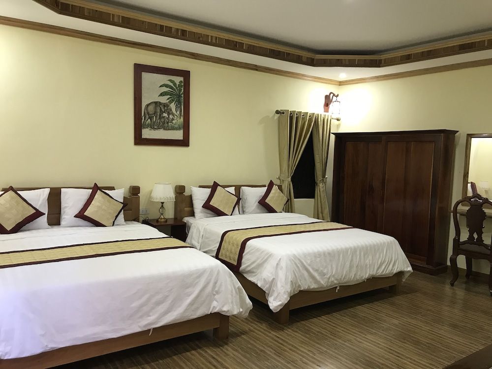 undefined Xayana Home 9
