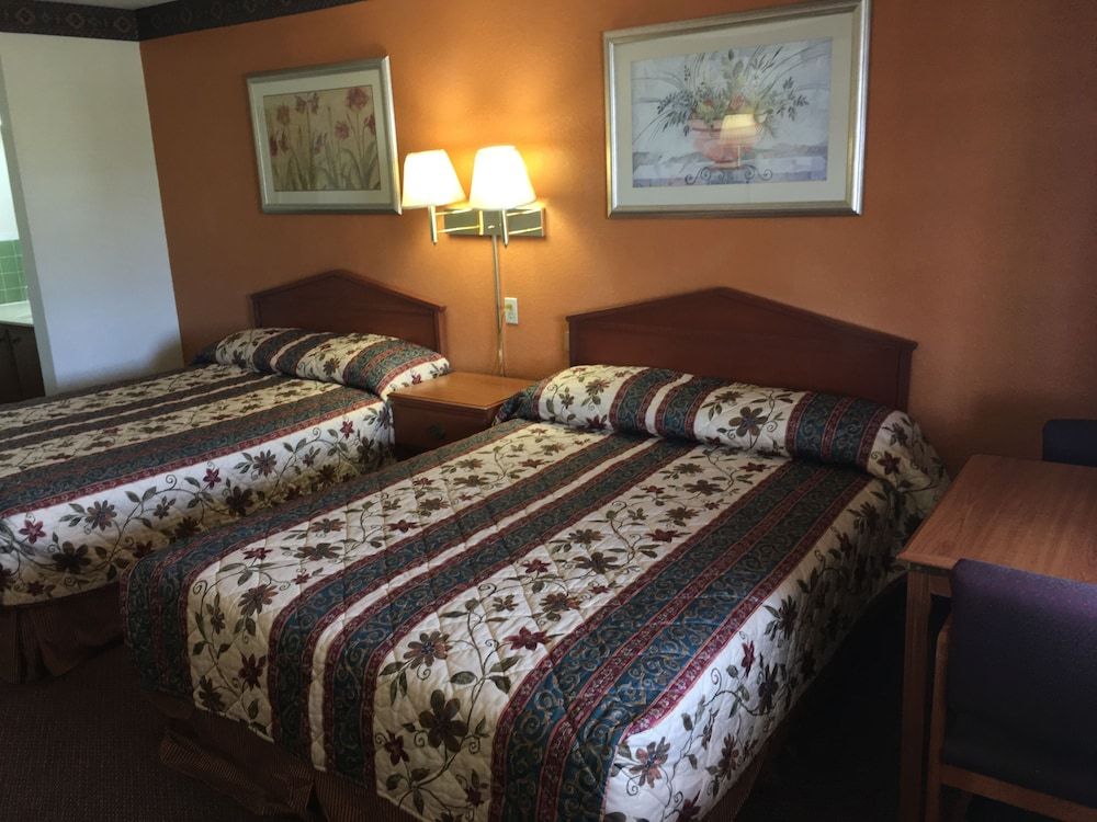 Standard Double Room, 2 Queen Beds, Smoking